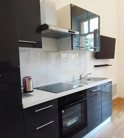 Apartment Le Maupassant - Close To Palais, Quiet And Comfortable Cannes