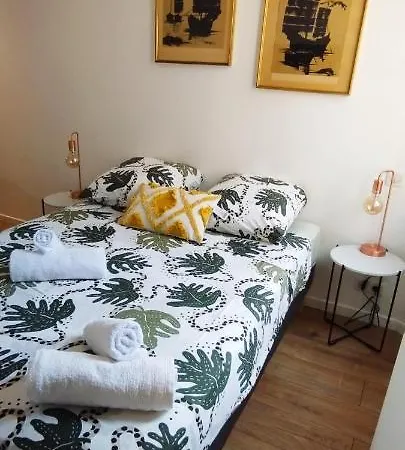 Le Maupassant - Close To Palais, Quiet And Comfortable Apartment *