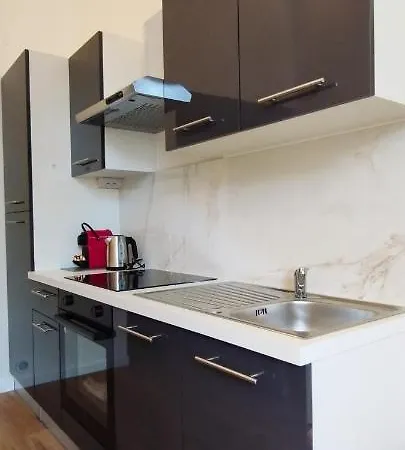 Apartment Le Maupassant - Close To Palais, Quiet And Comfortable *